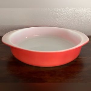 Vintage Pyrex pink bake dish 8 inch 221 oven ware 32